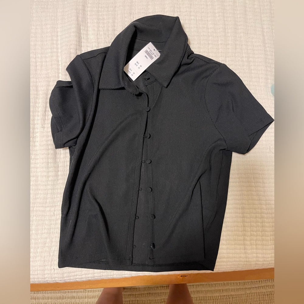 Button up cropped shirt